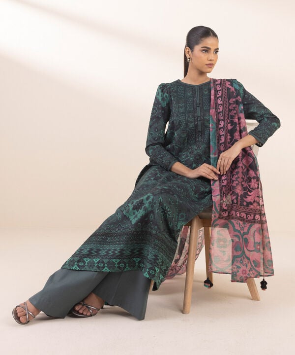 Unstitched Lawn '25 - 3 Piece - Embroidered Lawn Suit - U3PEDY25V116