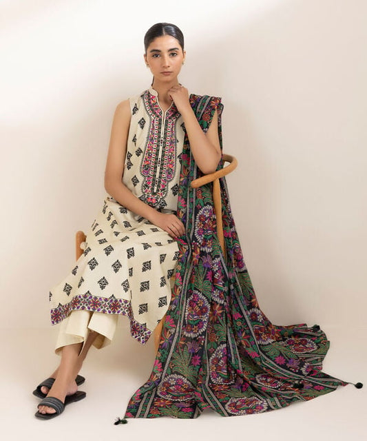 Unstitched Lawn '25 - 3 Piece - Embroidered Lawn Suit - U3PEDY25V122