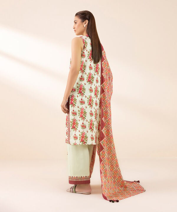 Unstitched Lawn '25 - 3 Piece - Embroidered Lawn Suit - U3PEDY25V132