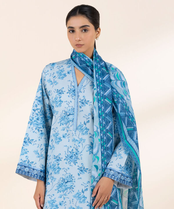 Unstitched Lawn '25 - 3 Piece - Embroidered Lawn Suit - U3PEDY25V134