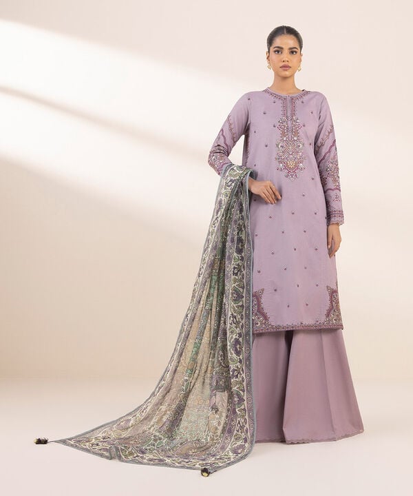 Unstitched Lawn '25 - 3 Piece - Embroidered Lawn Suit - U3PESG25V110