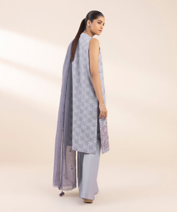 Unstitched Lawn '25 - 3 Piece - Embroidered Cotton Jacquard Suit - U3PESG25V118