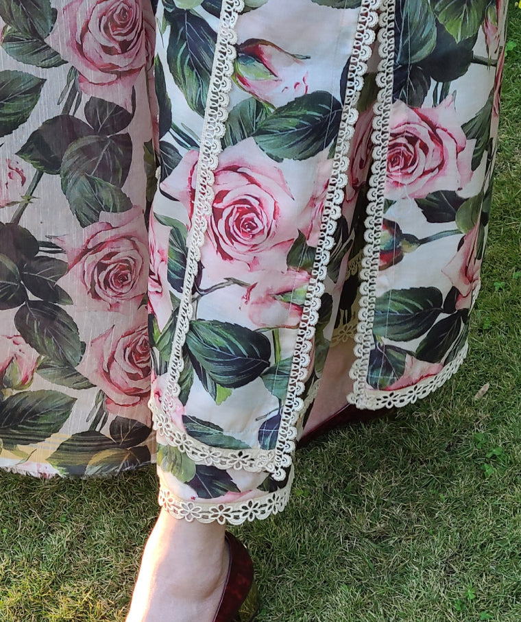 Digitally Printed Lawn '25 - Pink Floral Elegance