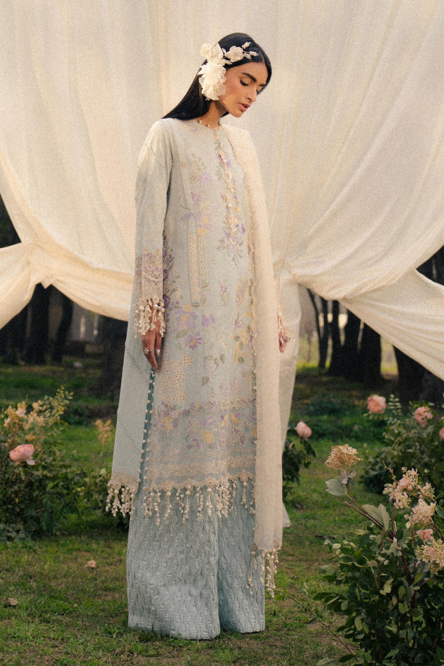 Luxury Lawn '25 - L251-003B-3DI